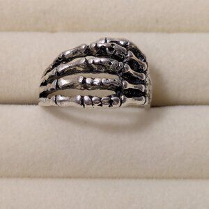 New!  Size 11 Boney Fingers Ring  Silver Tone